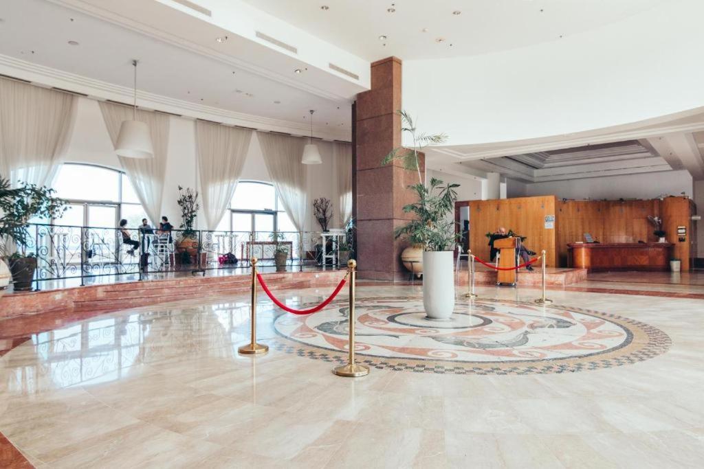 Luxurious Beach Apartment Haifa Esterno foto