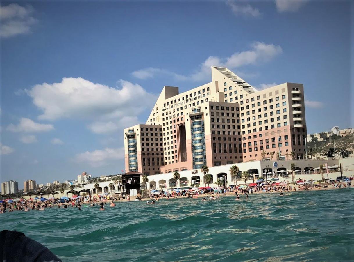 Luxurious Beach Apartment Haifa Esterno foto
